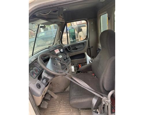 FREIGHTLINER CASCADIA 113BBC Cab