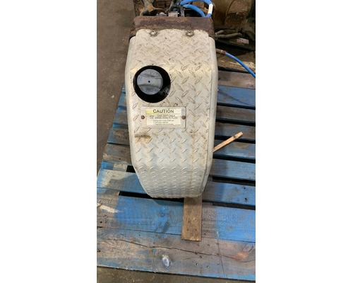 FREIGHTLINER CASCADIA 113BBC DEF Tank