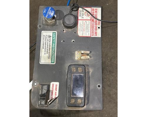 FREIGHTLINER CASCADIA 113BBC Dash Panel