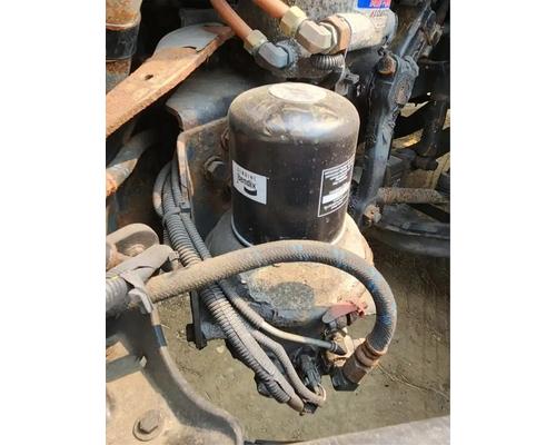  Freightliner Cascadia 113 Air Dryer #