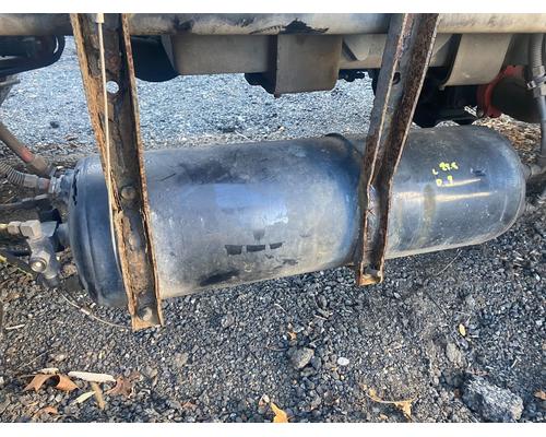 Freightliner Cascadia 113 Air Tank # Freightliner Cascadia 113 Air Tank #