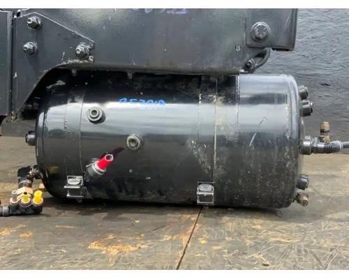 Freightliner Cascadia 113 Air Tank # Freightliner Cascadia 113 Air Tank #