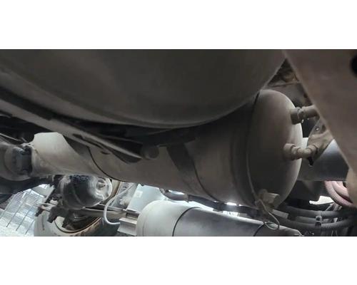  Freightliner Cascadia 113 Air Tank #