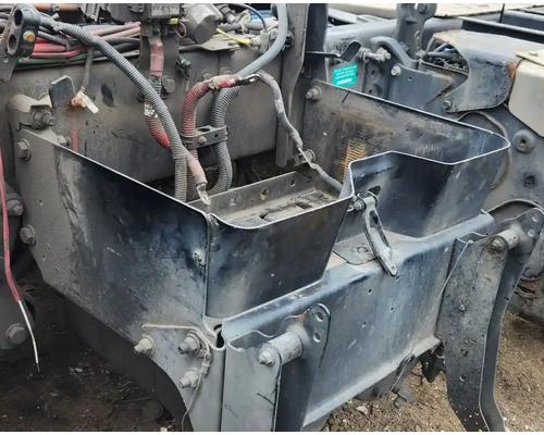  Freightliner Cascadia 113 Battery Box #