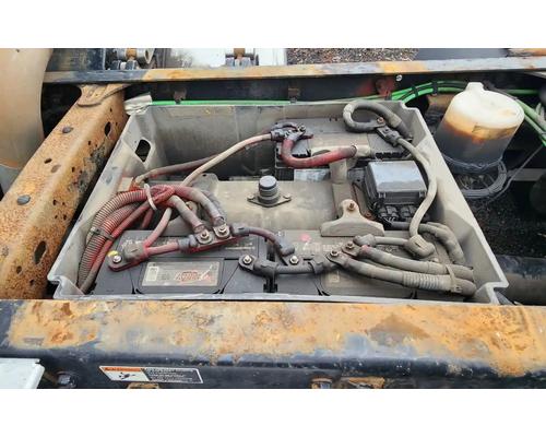 Freightliner Cascadia 113 Battery Box #