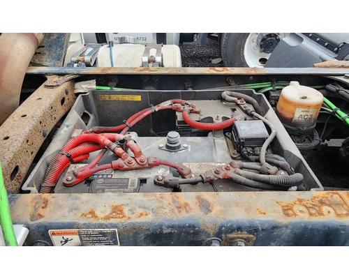 Freightliner Cascadia 113 Battery Box # Freightliner Cascadia 113 Battery Box #