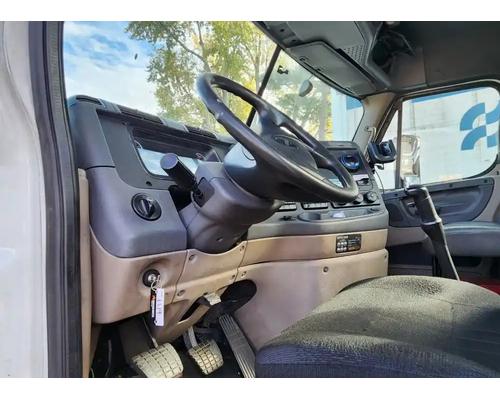  Freightliner Cascadia 113 Dash Assembly #