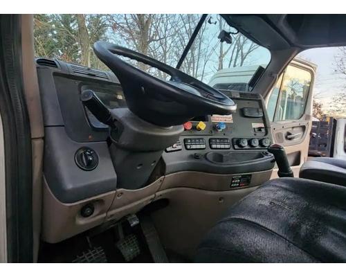  Freightliner Cascadia 113 Dash Assembly #