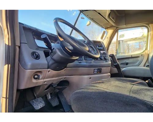  Freightliner Cascadia 113 Dash Assembly #