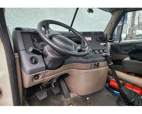 Freightliner Cascadia 113 Dash Assembly # Freightliner Cascadia 113 Dash Assembly #