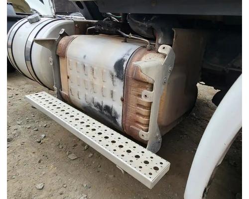  Freightliner Cascadia 113 DPF - Diesel Particulate Filter #