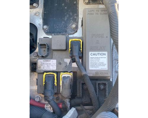  Freightliner Cascadia 113 ECM #