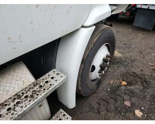  Freightliner Cascadia 113 Fender Extension #