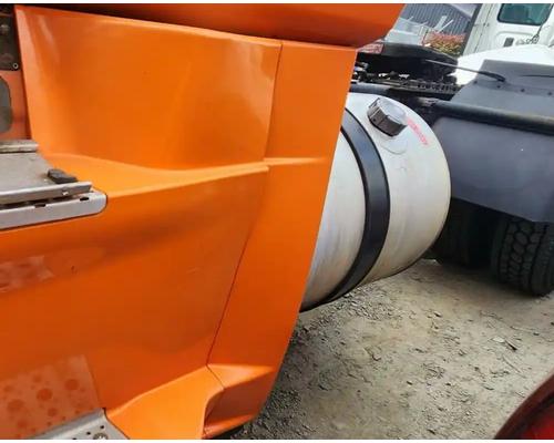  Freightliner Cascadia 113 Fuel Tank #
