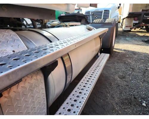  Freightliner Cascadia 113 Fuel Tank #