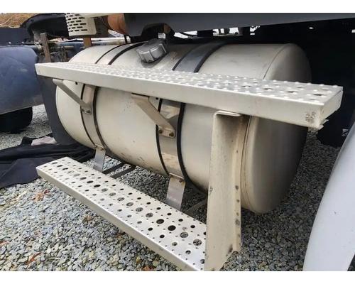  Freightliner Cascadia 113 Fuel Tank #