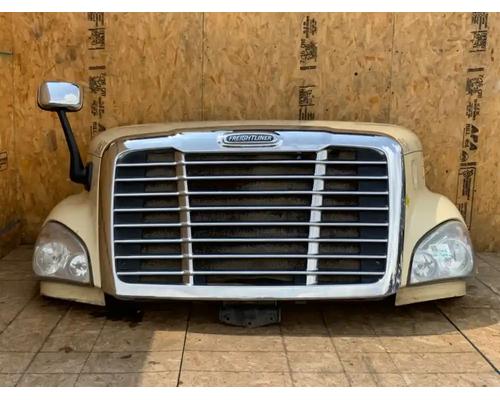  Freightliner Cascadia 113 Hood #