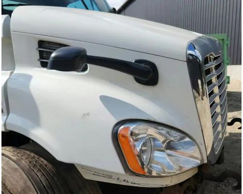  Freightliner Cascadia 113 Hood #