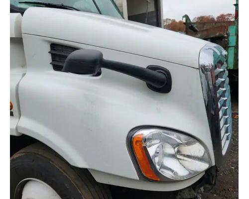  Freightliner Cascadia 113 Hood #