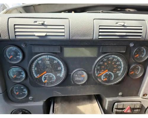  Freightliner Cascadia 113 Instrument Cluster #