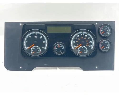  Freightliner Cascadia 113 Instrument Cluster #