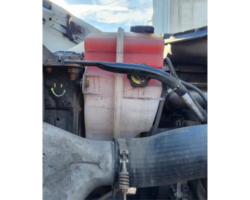  Freightliner Cascadia 113 Radiator Overflow #