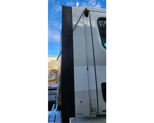 Freightliner Cascadia 113 Fairing # Freightliner Cascadia 113 Fairing #