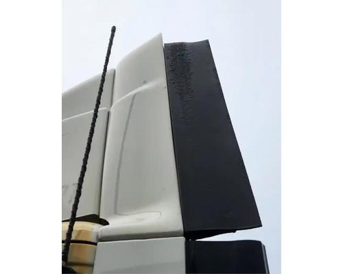  Freightliner Cascadia 113 Fairing #
