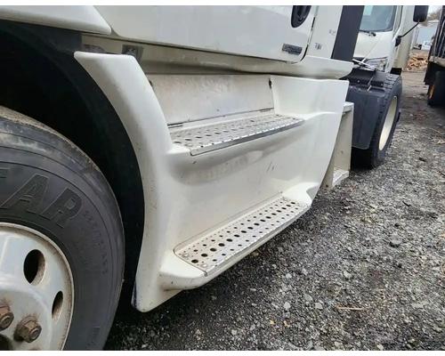 Freightliner Cascadia 113 Fairing # Freightliner Cascadia 113 Fairing #