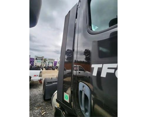  Freightliner Cascadia 113 Fairing #