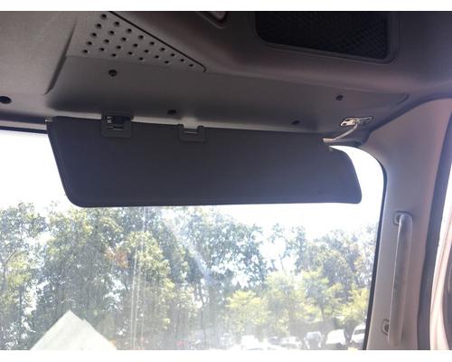  Freightliner Cascadia 113 Visor #