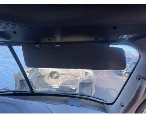  Freightliner Cascadia 113 Visor #