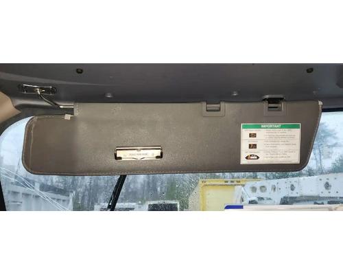  Freightliner Cascadia 113 Visor #
