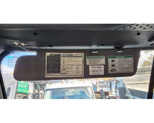  Freightliner Cascadia 113 Visor #