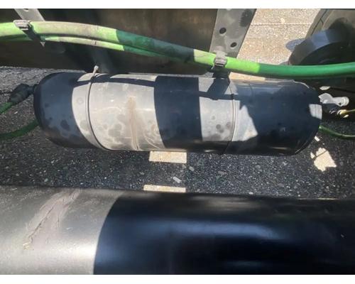  Freightliner Cascadia 116 Day Cab Air Tank #