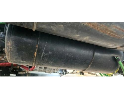 Freightliner Cascadia 116 Day Cab Air Tank # Freightliner Cascadia 116 Day Cab Air Tank #