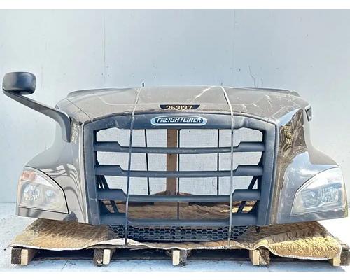  Freightliner Cascadia 116 Day Cab Hood #