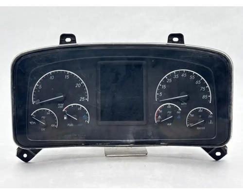 freightliner-cascadia-116-day-cab-instrument-cluster #1445870
