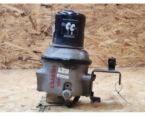  Freightliner Cascadia 116 Air Dryer #