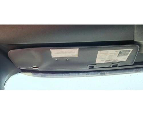  Freightliner Cascadia 116 Visor #