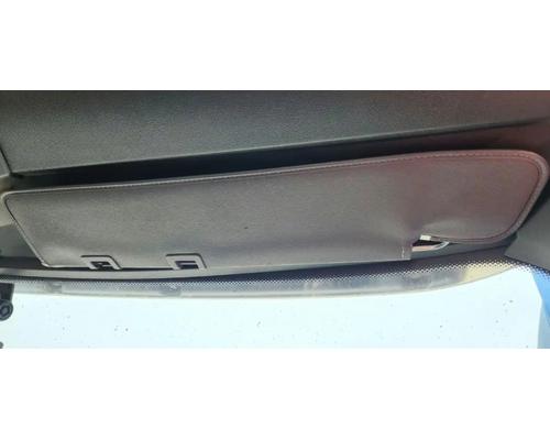  Freightliner Cascadia 116 Visor #