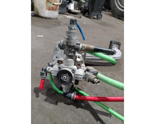 FREIGHTLINER CASCADIA 125BBC BrakeClutch Pedal Box