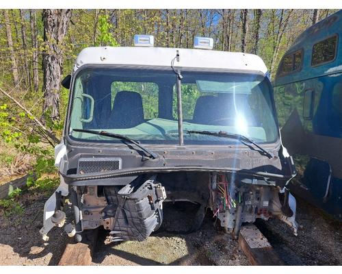 FREIGHTLINER CASCADIA 125BBC Cab or Cab Mount