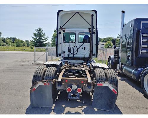 FREIGHTLINER CASCADIA 125BBC Complete Vehicle