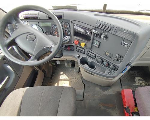 FREIGHTLINER CASCADIA 125BBC Complete Vehicle