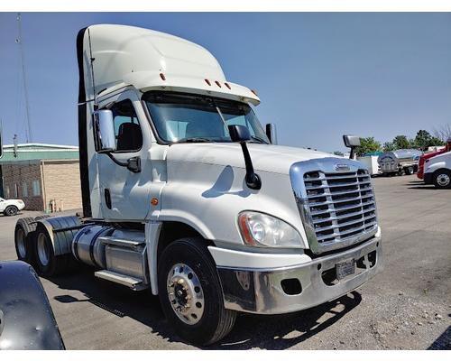 FREIGHTLINER CASCADIA 125BBC Complete Vehicle