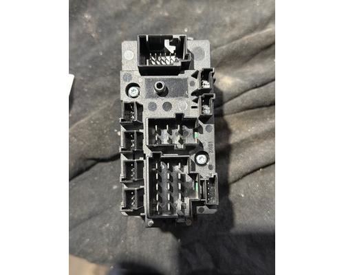FREIGHTLINER CASCADIA 125BBC Dash Console Switch