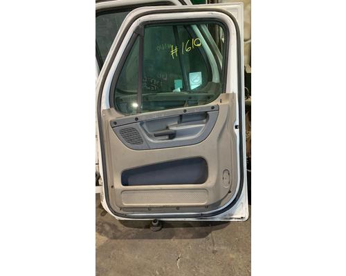 FREIGHTLINER CASCADIA 125BBC Door Assembly, Front