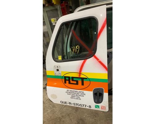 FREIGHTLINER CASCADIA 125BBC Door Assembly, Front