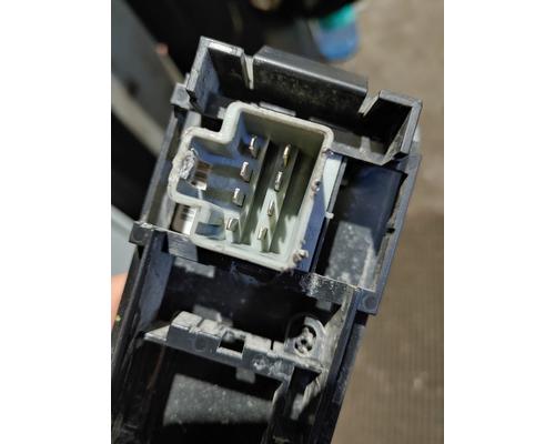 FREIGHTLINER CASCADIA 125BBC Door Electrical Switch